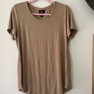 JM Collection Top Size XS Color New Fawn
